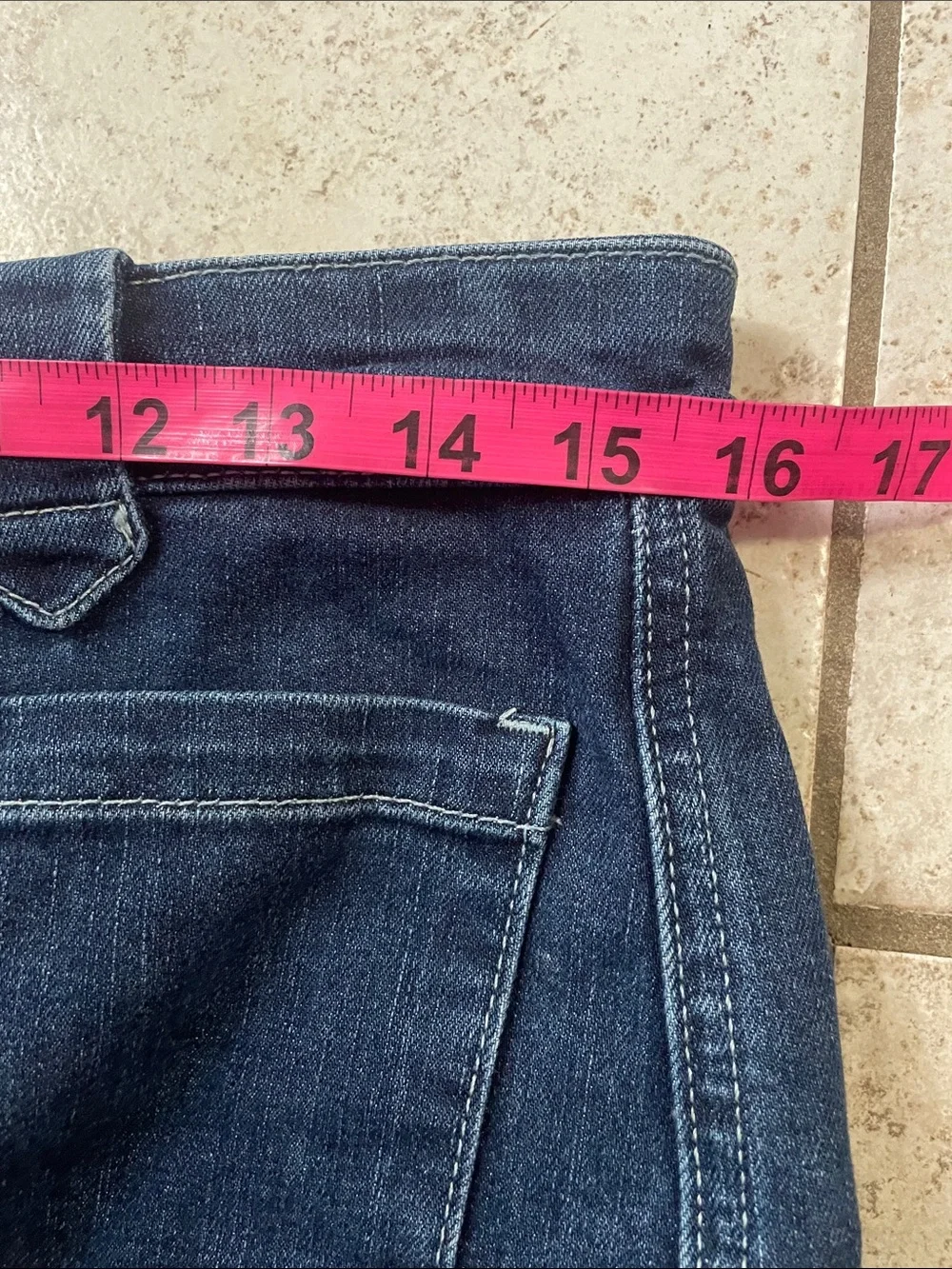 FRAME Utility Relaxed Straight Jeans in Gabriel